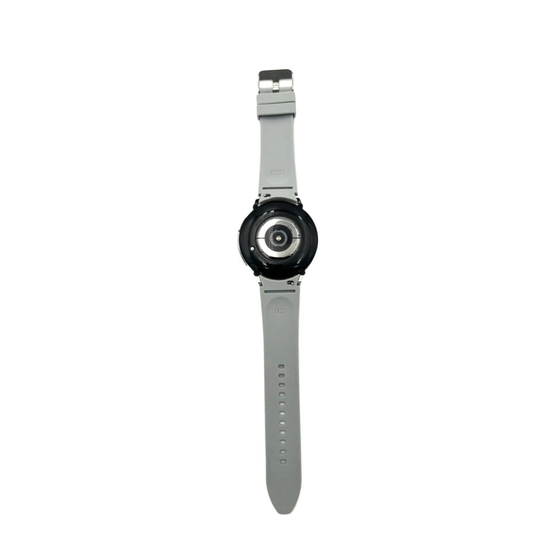 Samsung - Galaxy Watch6 Classic Stainless Steel Smartwatch 47mm BT - Silver Silicone Band