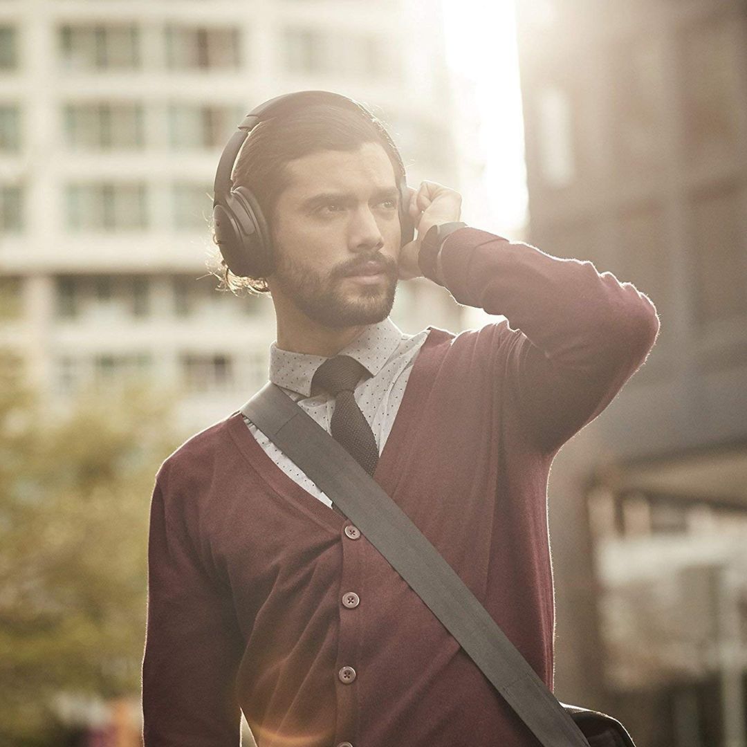 QuietComfort QC 35 Series II Noise-Cancelling Headphones - Black - 78956400