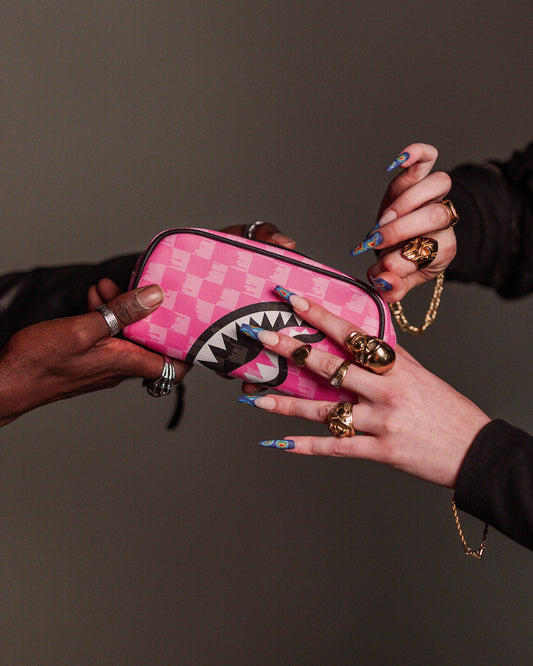 PINK PARADISE POUCH